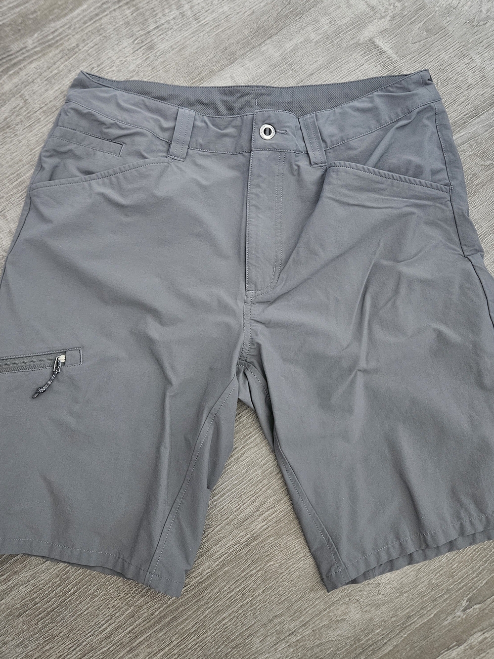 Patagonia Quandary Hiking Shorts Forge Grey Men's Size 34 STY57826 10" Inseam